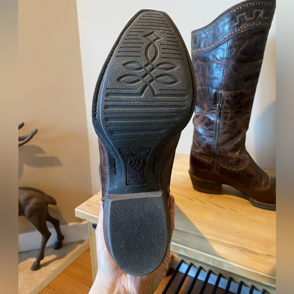 Ariat Zip Up Boots - Picture 5 of 6